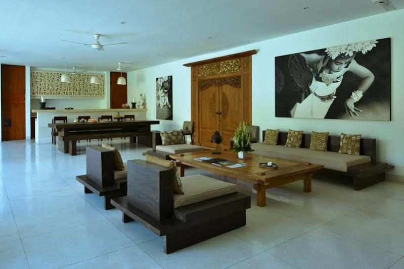Villa Chocolat Seminyak Exterior foto